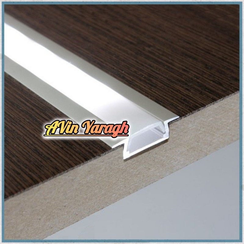 چراغ زیر کابینتی آکو