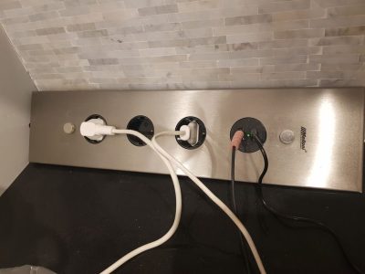 پریز روکار ملونی
